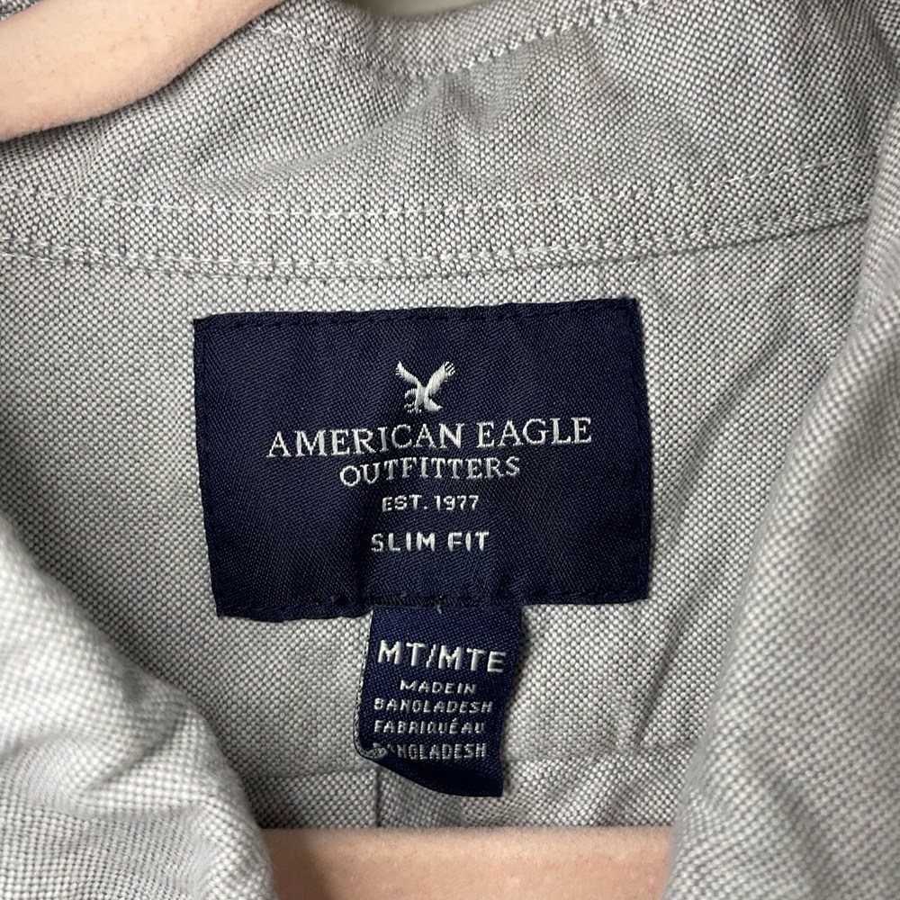American Eagle Medium Tall Button-Down Shirt - image 4